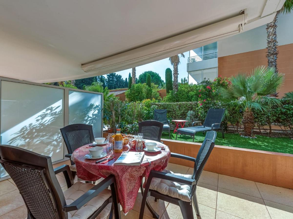 Apartment Le Domaine De La Baie-3 By Interhome Cavalaire-sur-Mer Exterior photo